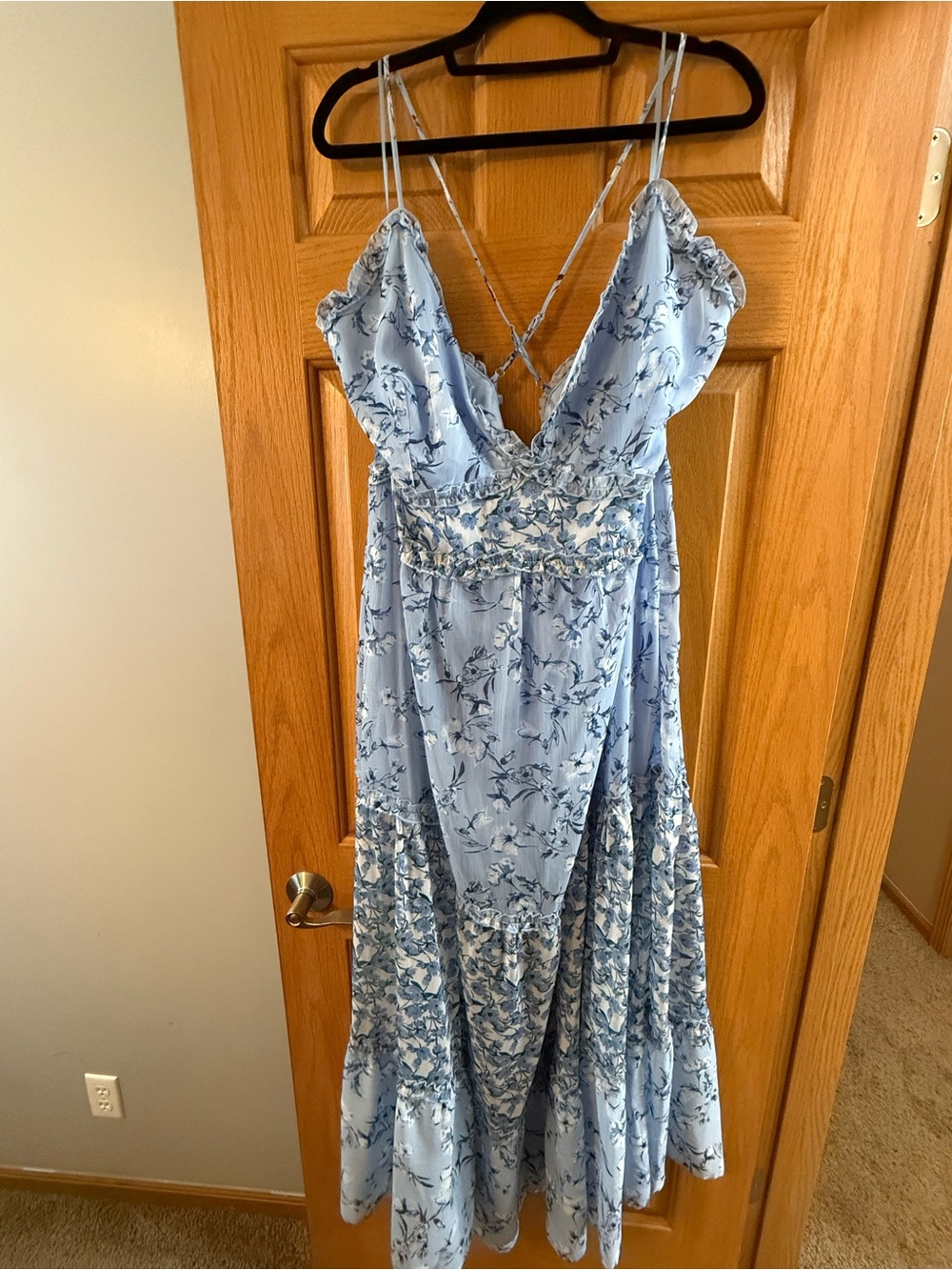 ARULA Light Blue Floral Maxi Dress with Criss-Cross Straps